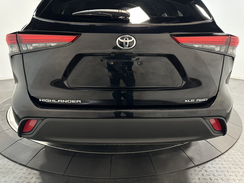 2021 Toyota Highlander XLE 12