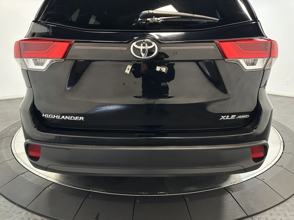 2018 Toyota Highlander XLE 12