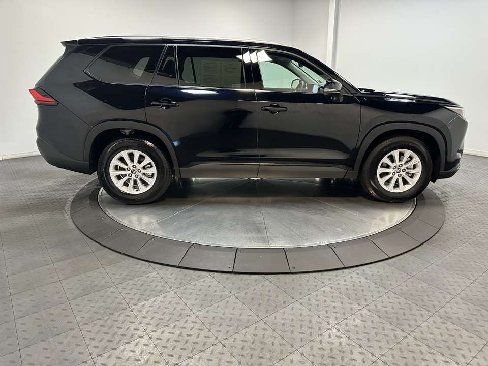 2024 Toyota Grand Highlander XLE 15