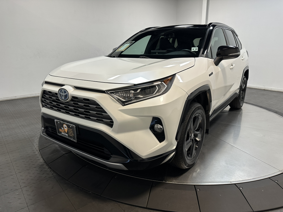 2019 Toyota RAV4 Hybrid XSE 6