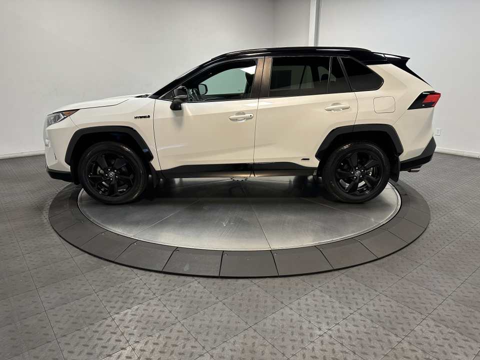 2019 Toyota RAV4 Hybrid XSE 8