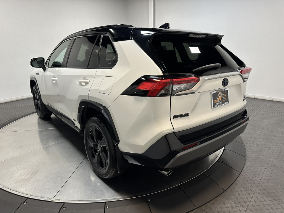 2019 Toyota RAV4 Hybrid XSE 9