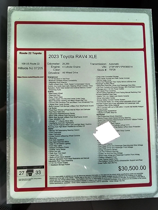 2023 Toyota RAV4 XLE 39