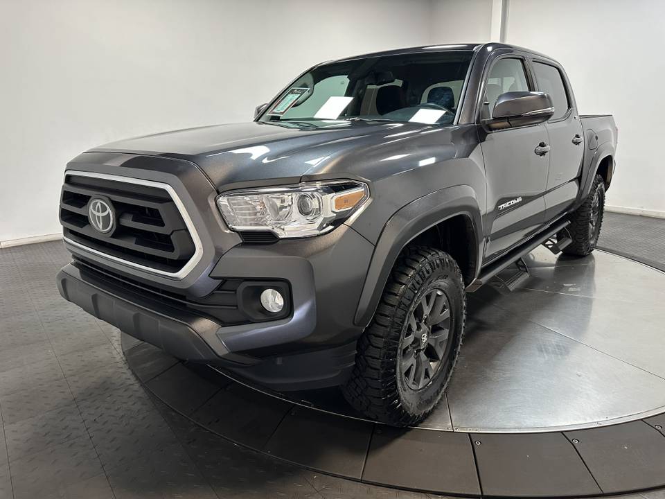 2023 Toyota Tacoma 4WD SR5 6