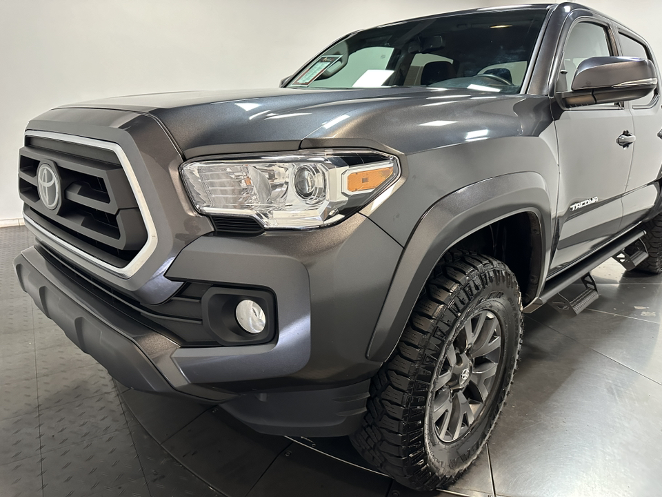 2023 Toyota Tacoma 4WD SR5 7