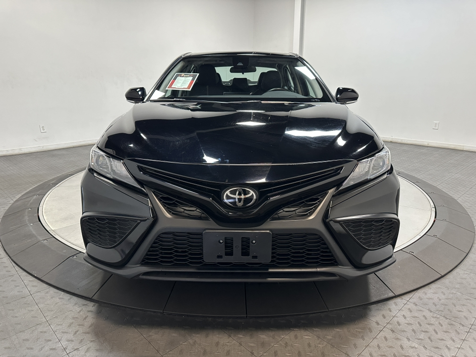 2023 Toyota Camry SE 4