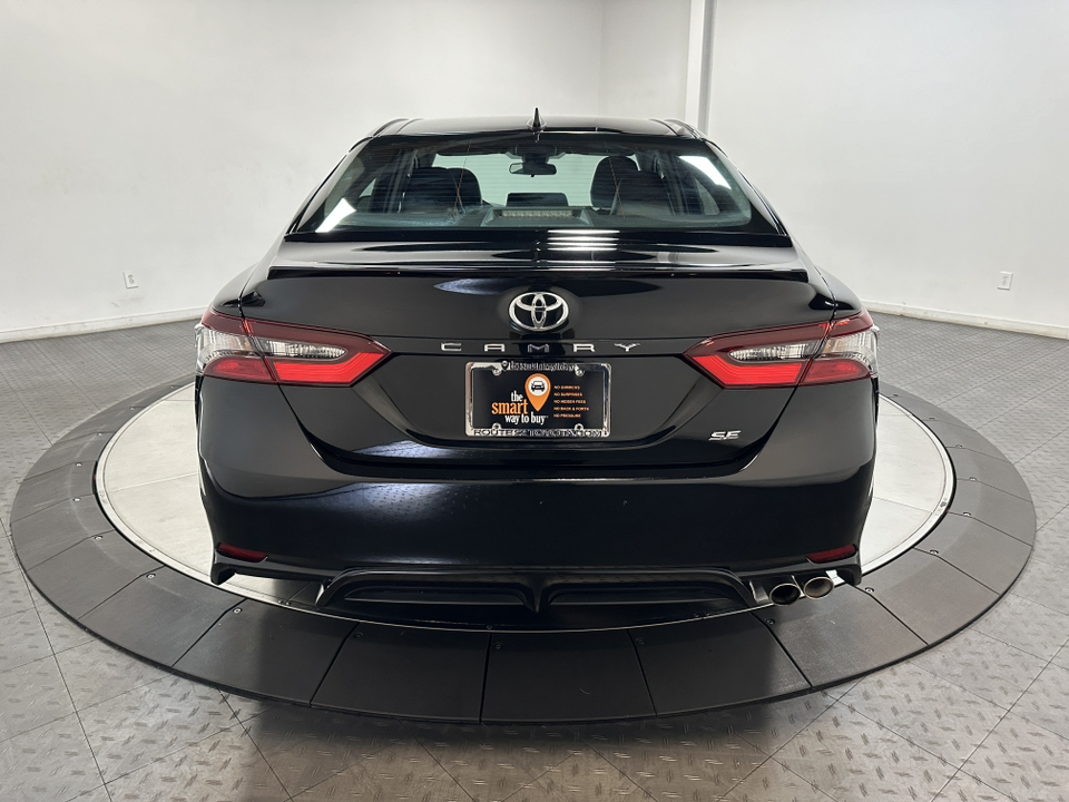 2022 Toyota Camry SE 11