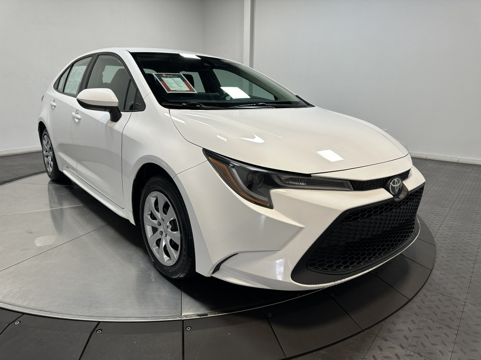 2022 Toyota Corolla LE 2