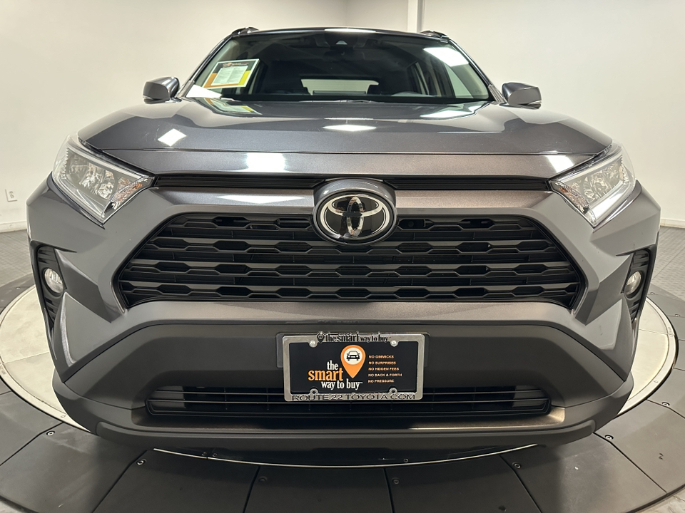 2020 Toyota RAV4 XLE 5