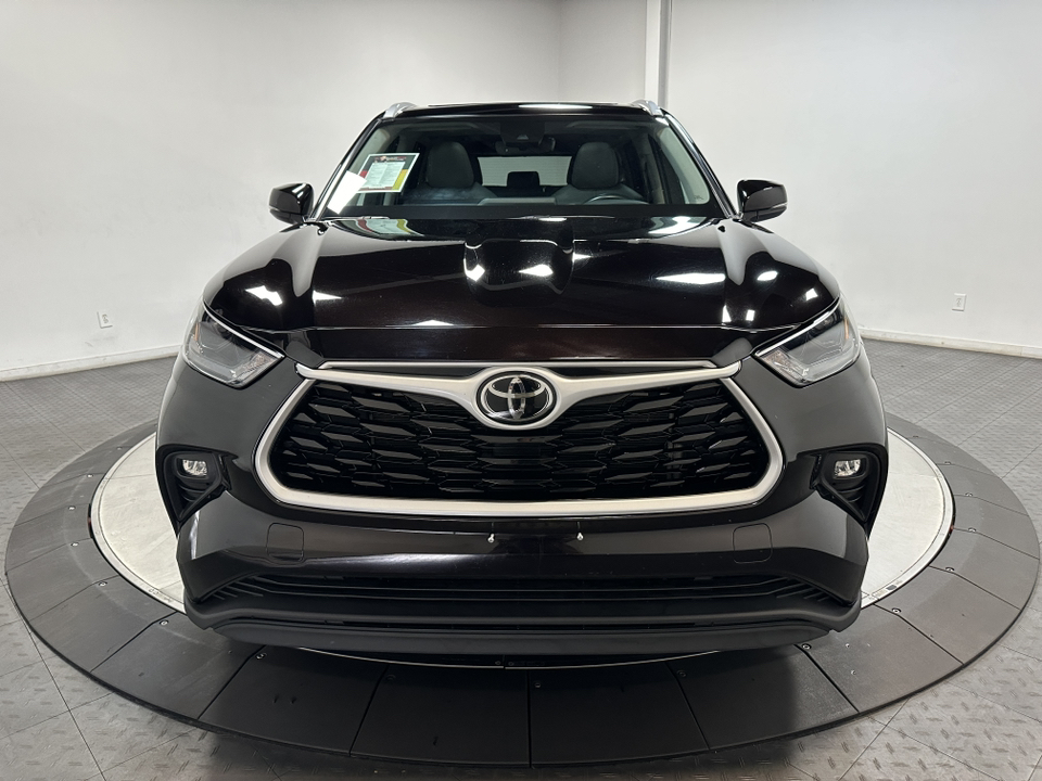 2022 Toyota Highlander XLE 4