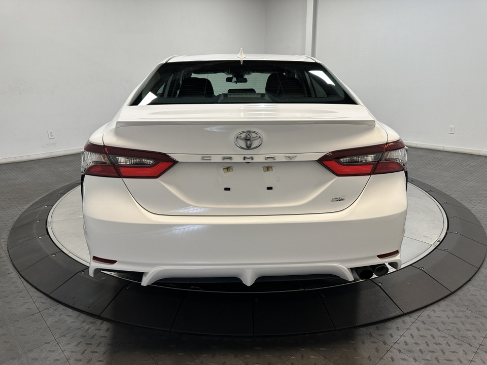 2022 Toyota Camry SE 11