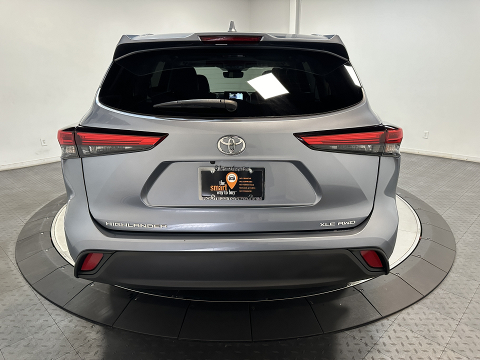 2021 Toyota Highlander XLE 11