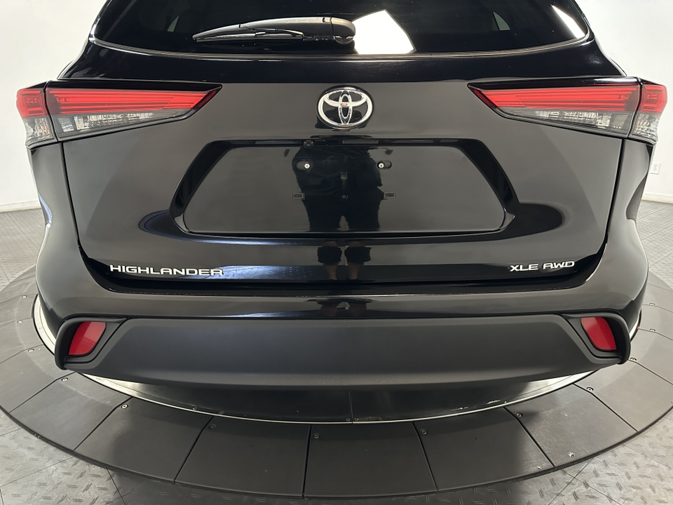 2021 Toyota Highlander XLE 12