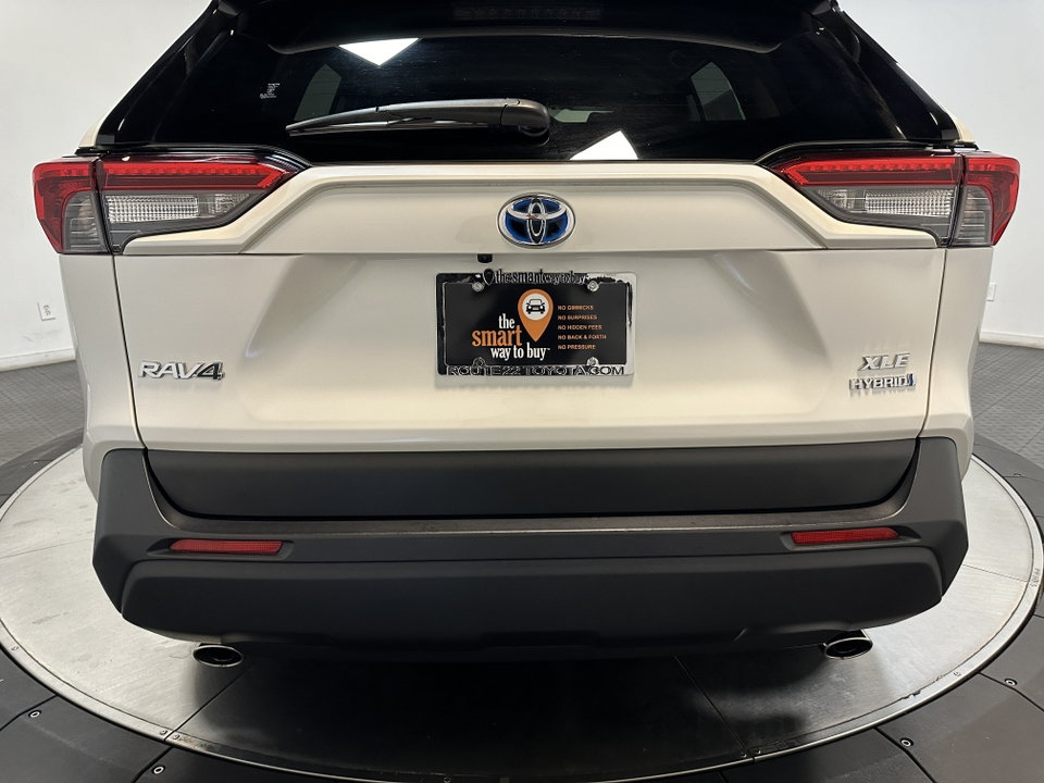 2022 Toyota RAV4 Hybrid XLE Premium 12