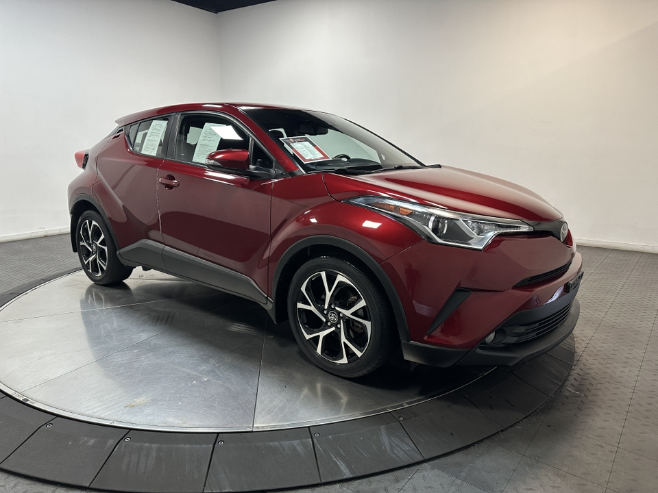 2018 Toyota C-HR XLE 1