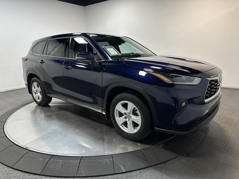 2021 Toyota Highlander LE 1