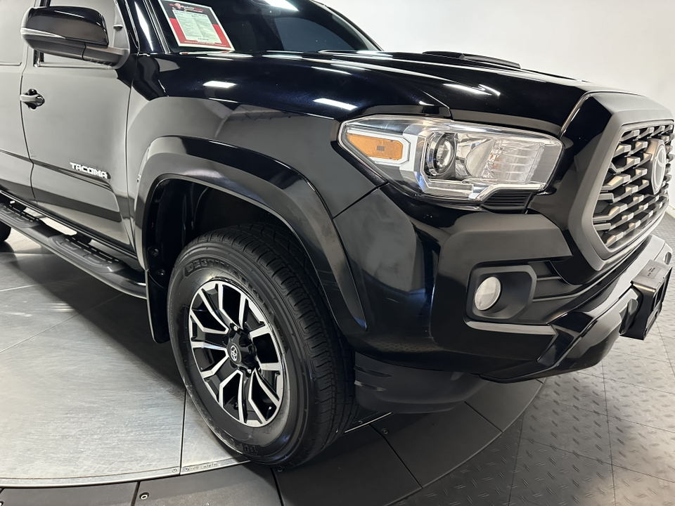 2021 Toyota Tacoma 4WD TRD Sport 3