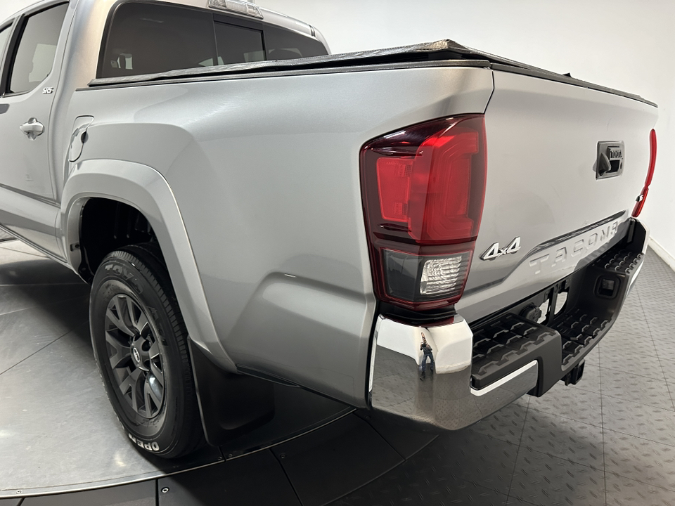 2021 Toyota Tacoma 4WD SR5 10