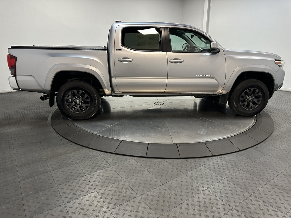 2021 Toyota Tacoma 4WD SR5 15