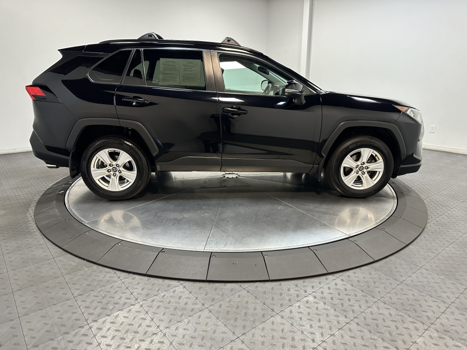 2021 Toyota RAV4 XLE 15