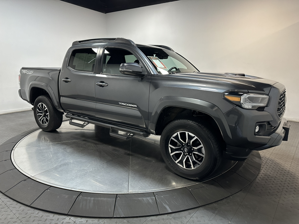 2022 Toyota Tacoma TRD Sport 1