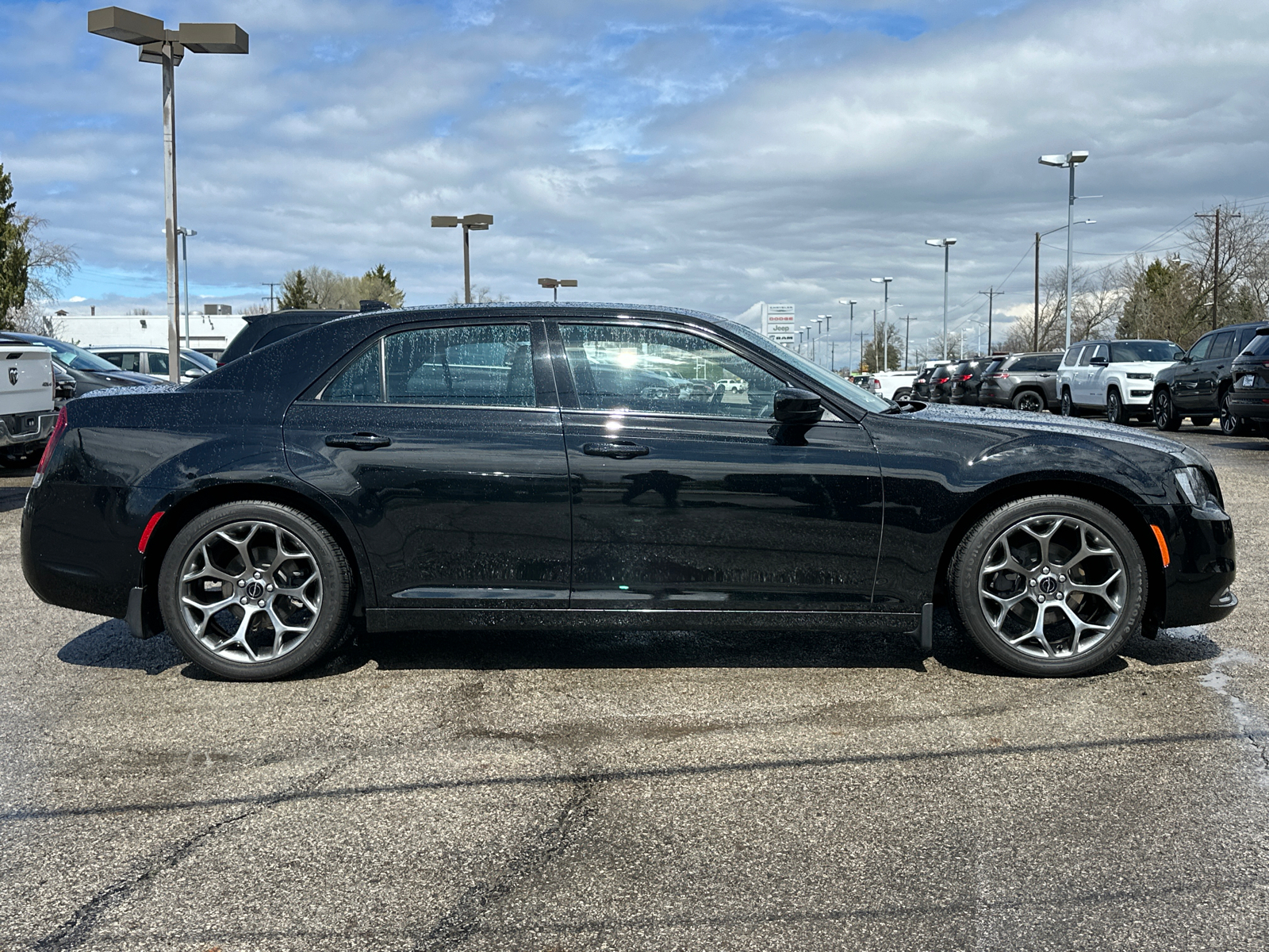 2017 Chrysler 300 S 2
