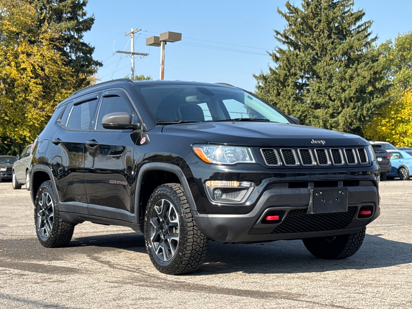 2020 Jeep Compass Trailhawk 1