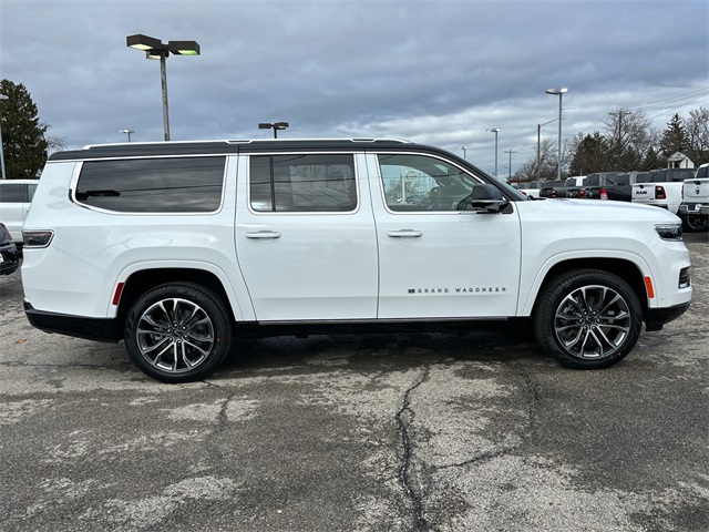 2024 Jeep Grand Wagoneer L Series III 5