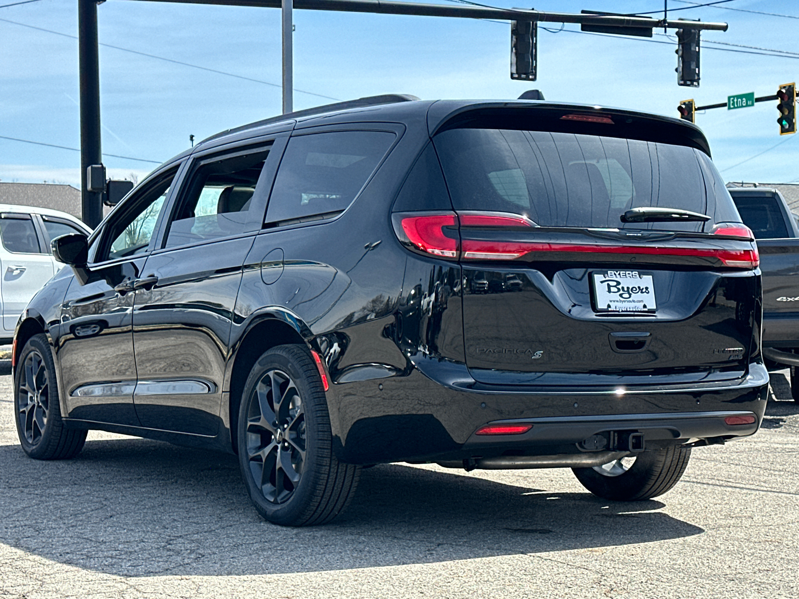 2024 Chrysler Pacifica Limited 4