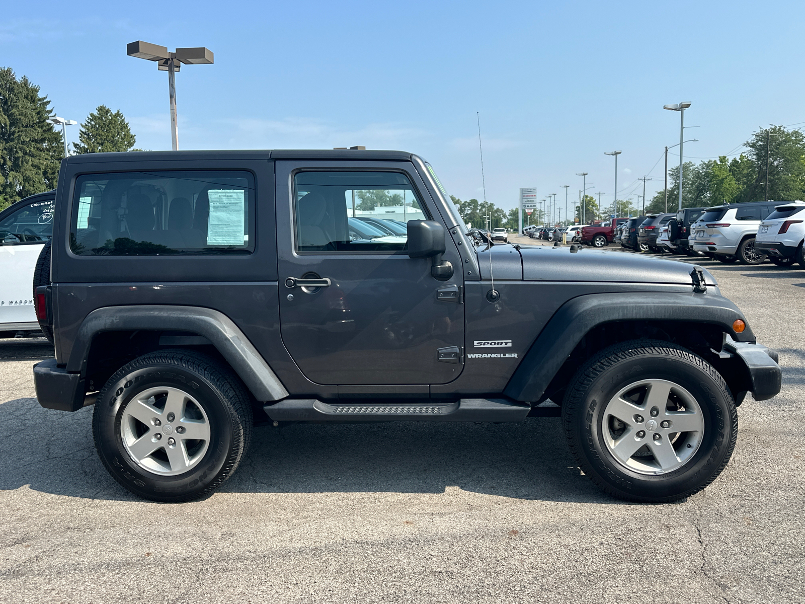 2017 Jeep Wrangler Sport 2