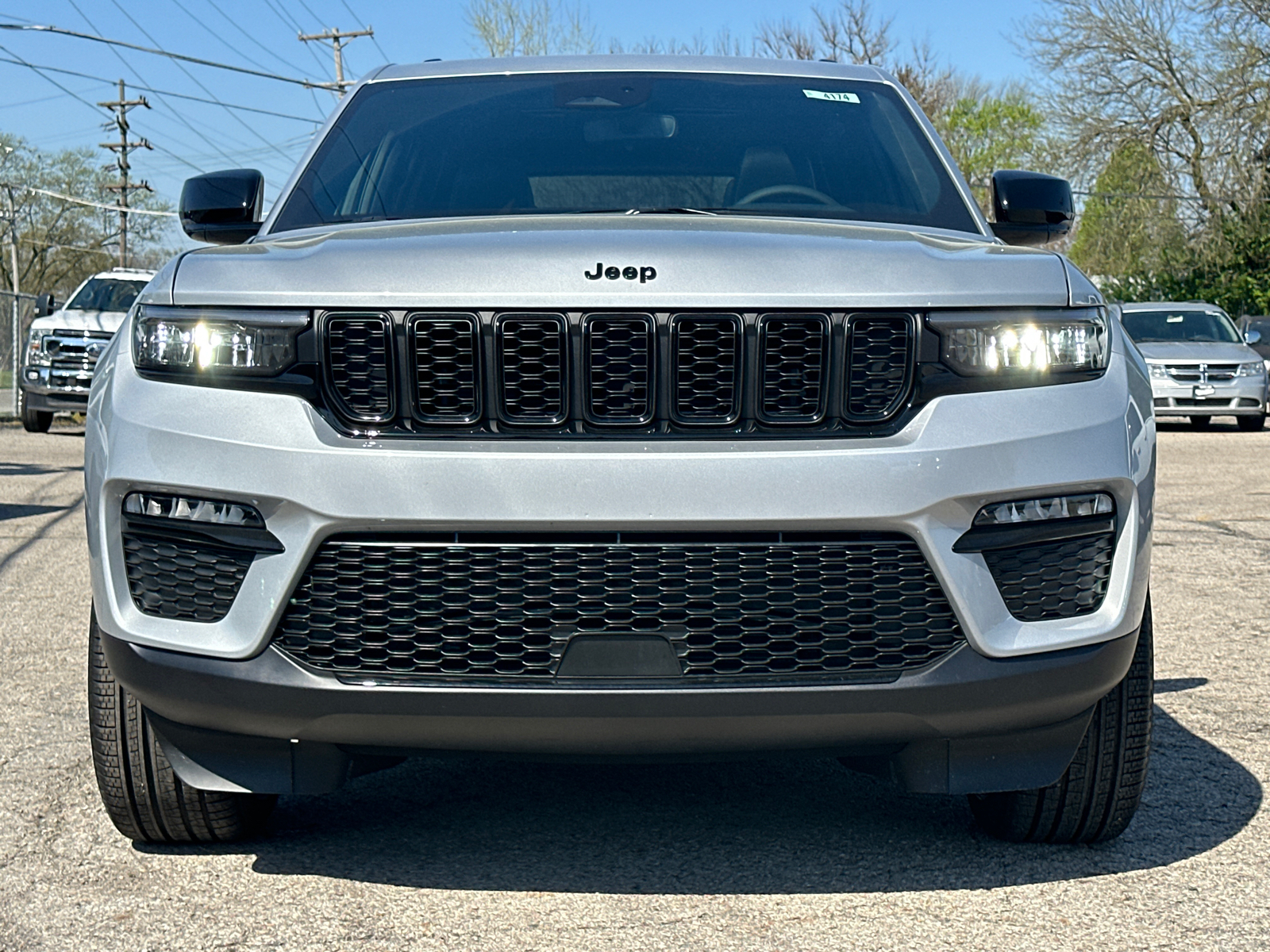 2024 Jeep Grand Cherokee Limited 33
