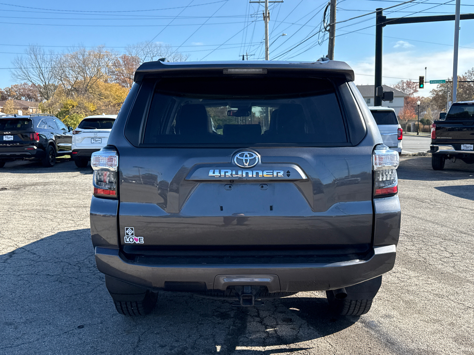 2020 Toyota 4Runner SR5 Premium 34