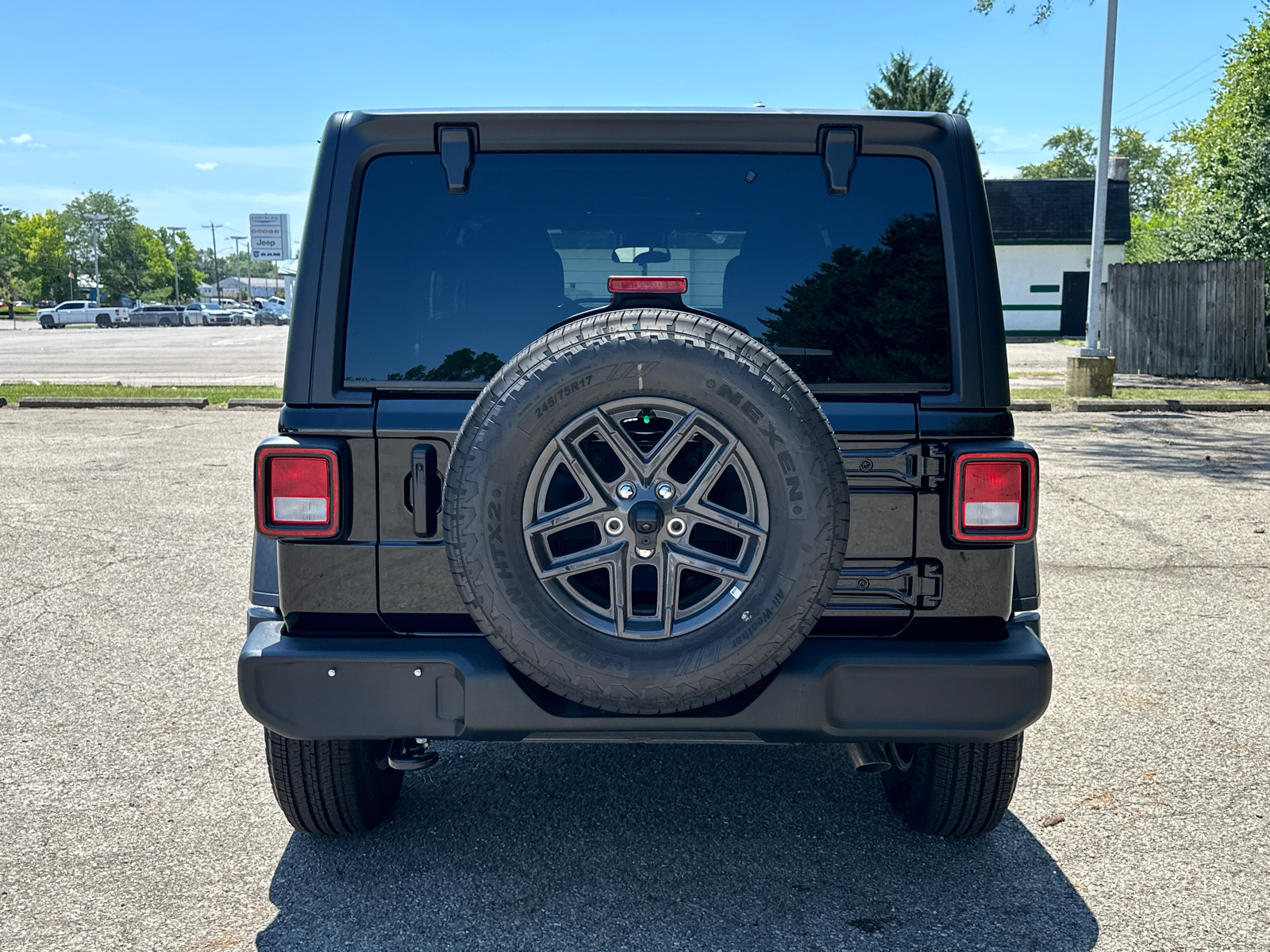 2024 Jeep Wrangler Sport S 30