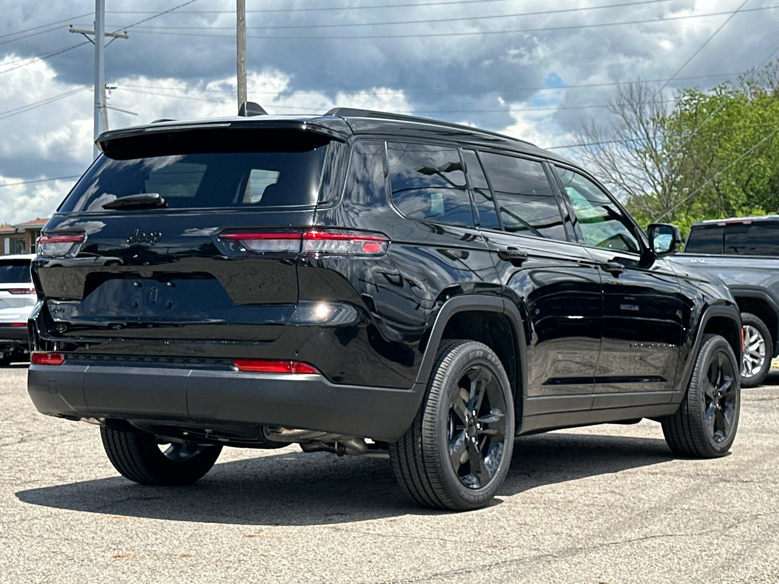 2024 Jeep Grand Cherokee L Altitude X 3