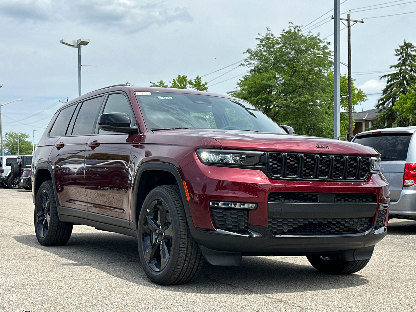 2024 Jeep Grand Cherokee L Limited 1