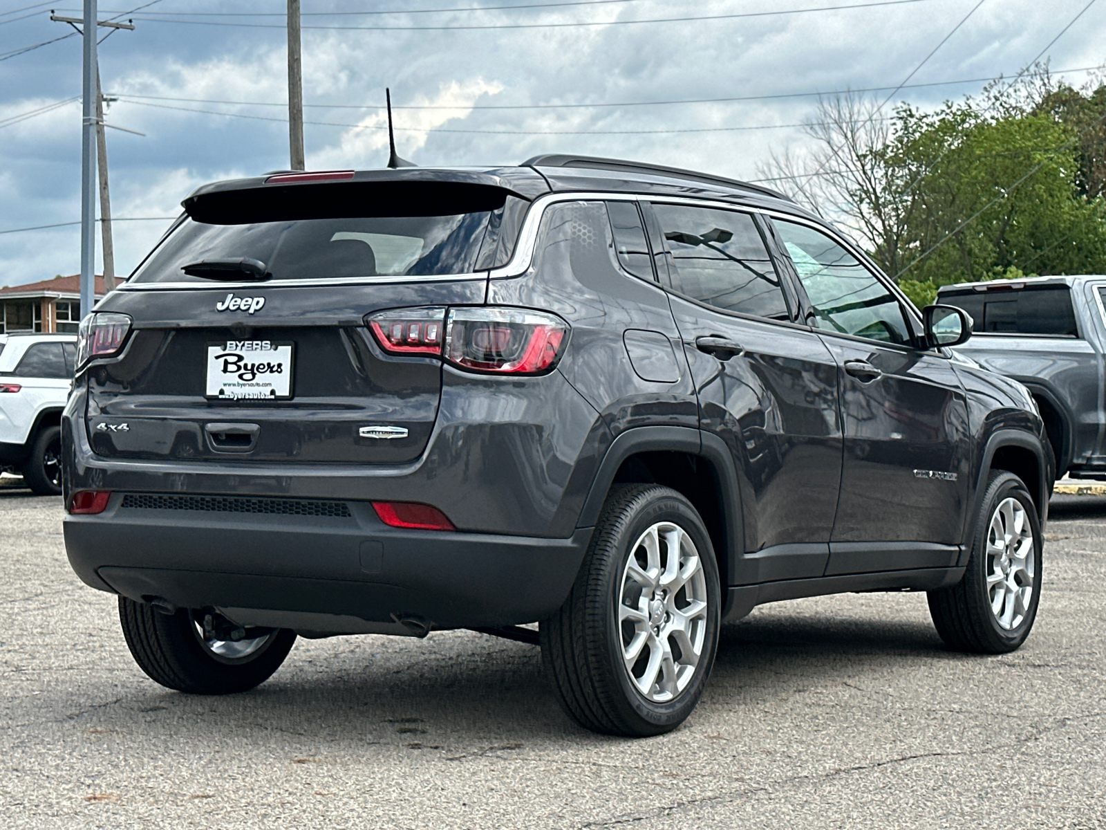 2024 Jeep Compass Latitude Lux 3