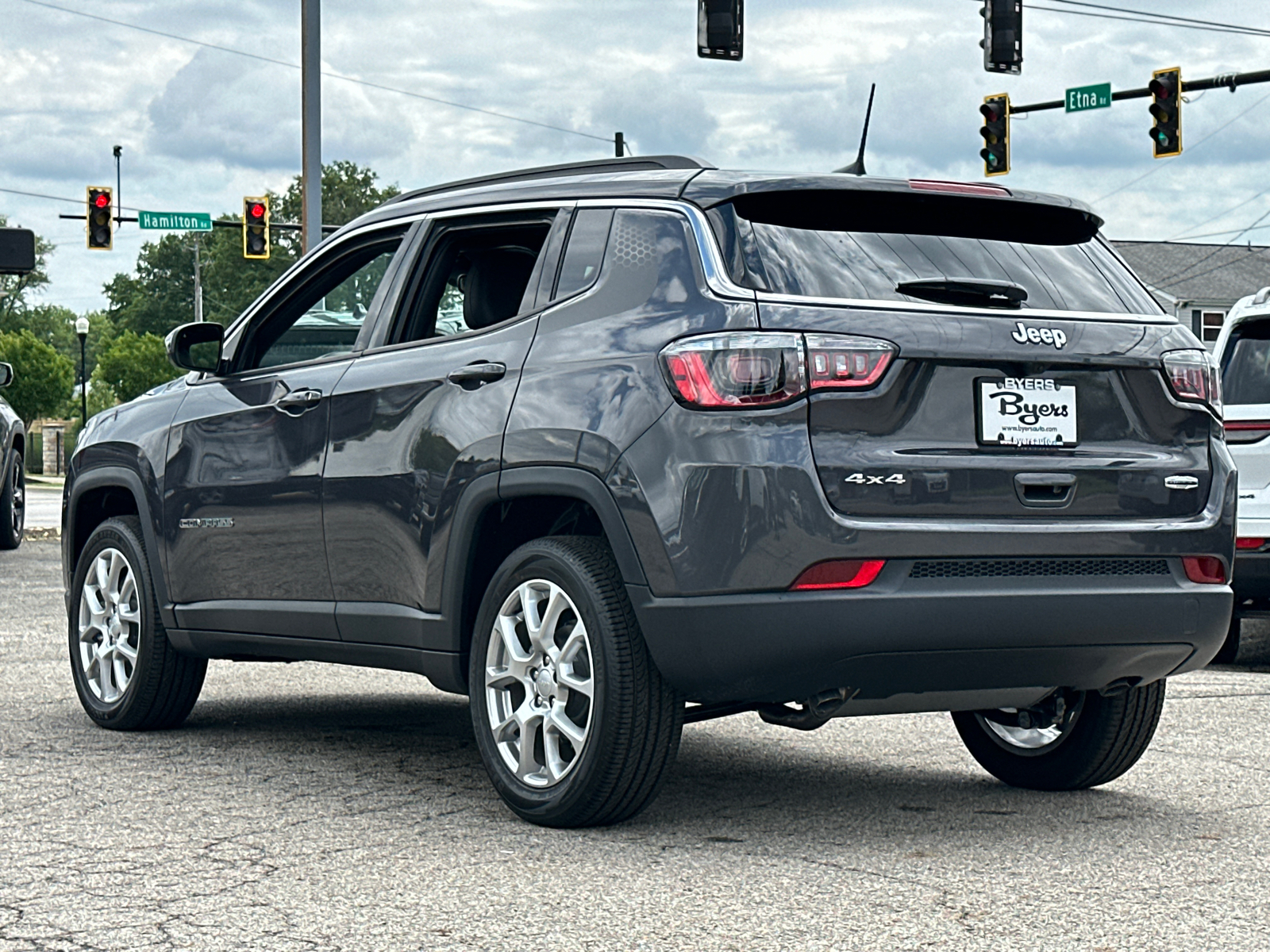 2024 Jeep Compass Latitude Lux 4