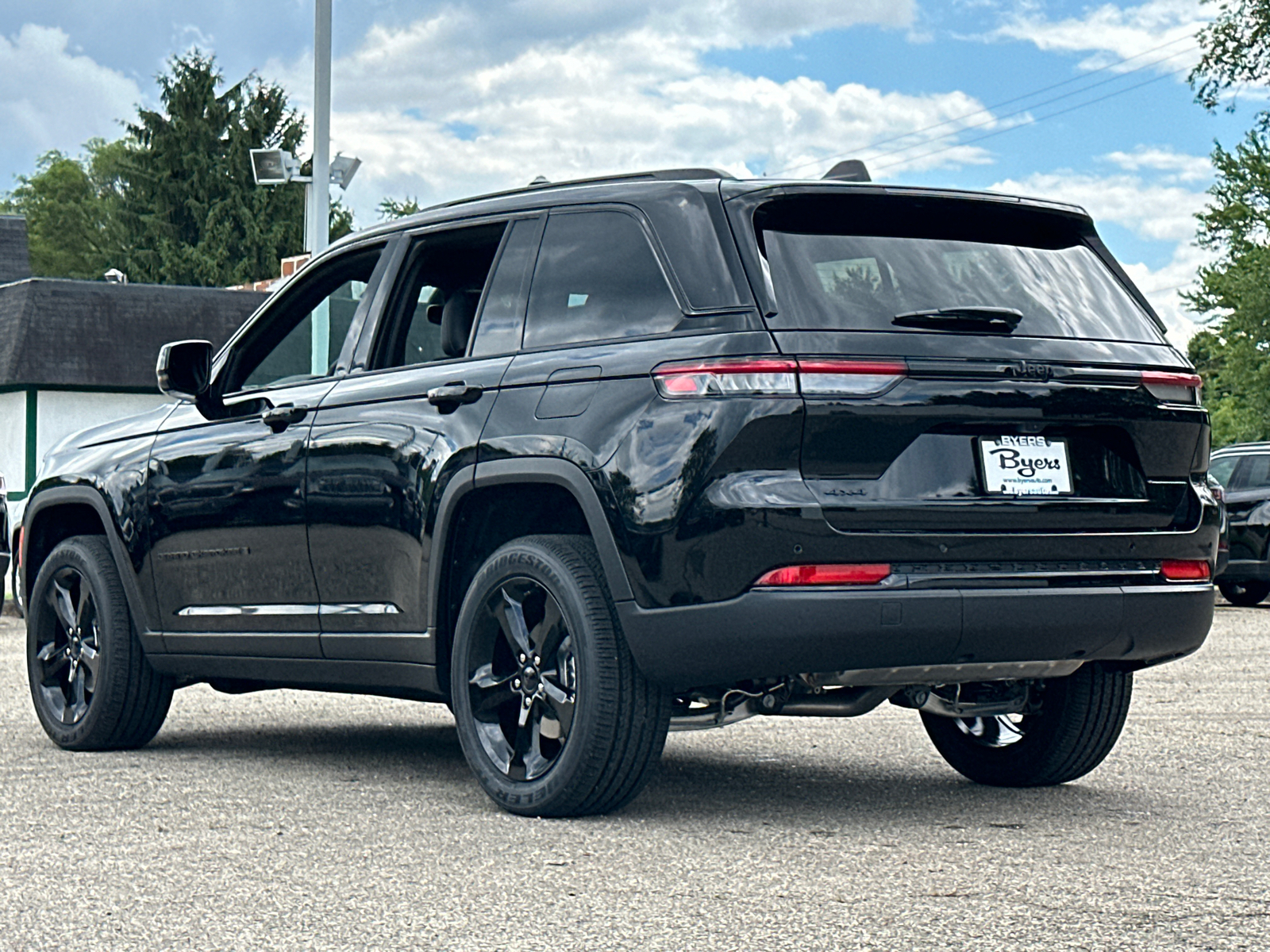 2024 Jeep Grand Cherokee Altitude X 4