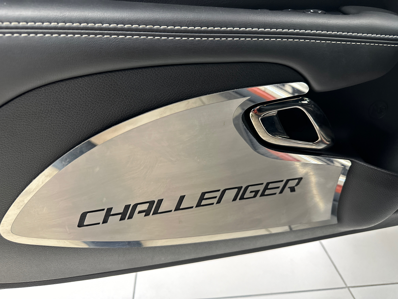 2023 Dodge Challenger SRT Hellcat Jailbreak 10