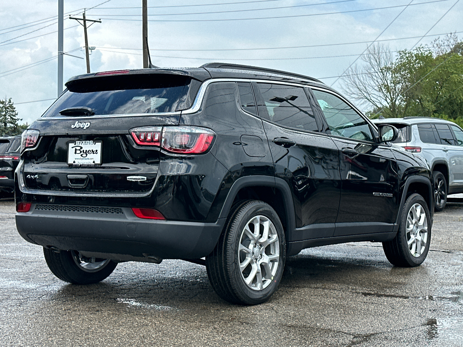 2024 Jeep Compass Latitude Lux 3