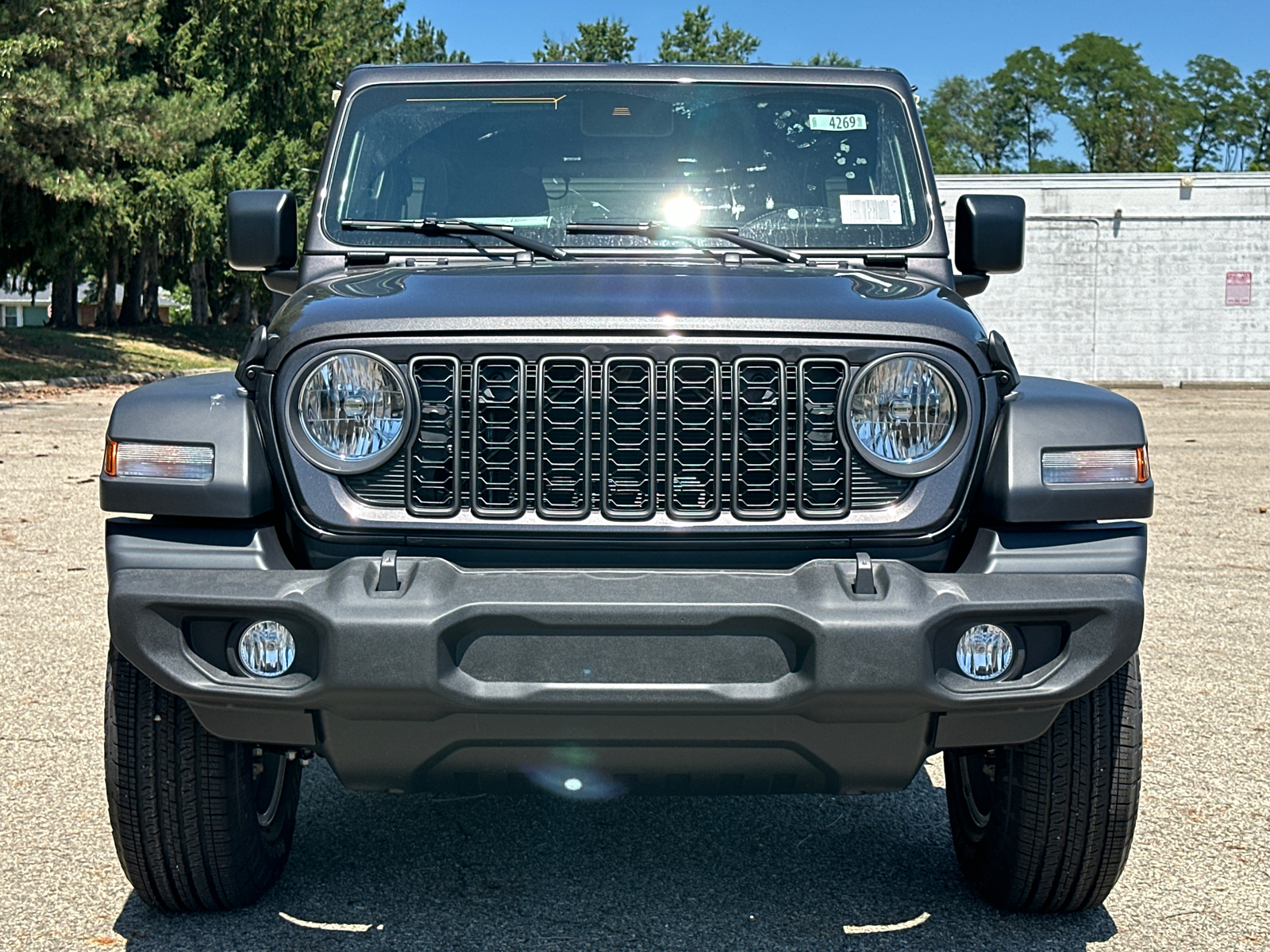 2024 Jeep Wrangler Sport S 32