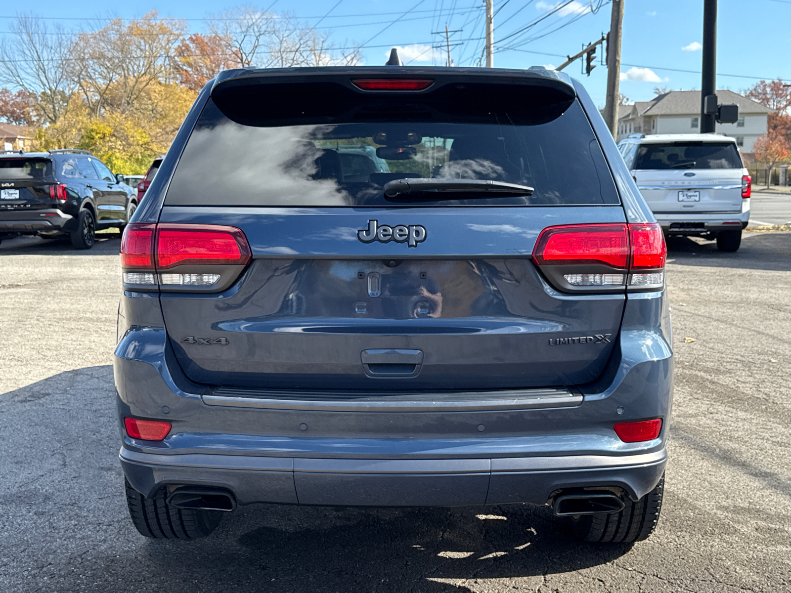 2020 Jeep Grand Cherokee Limited X 32