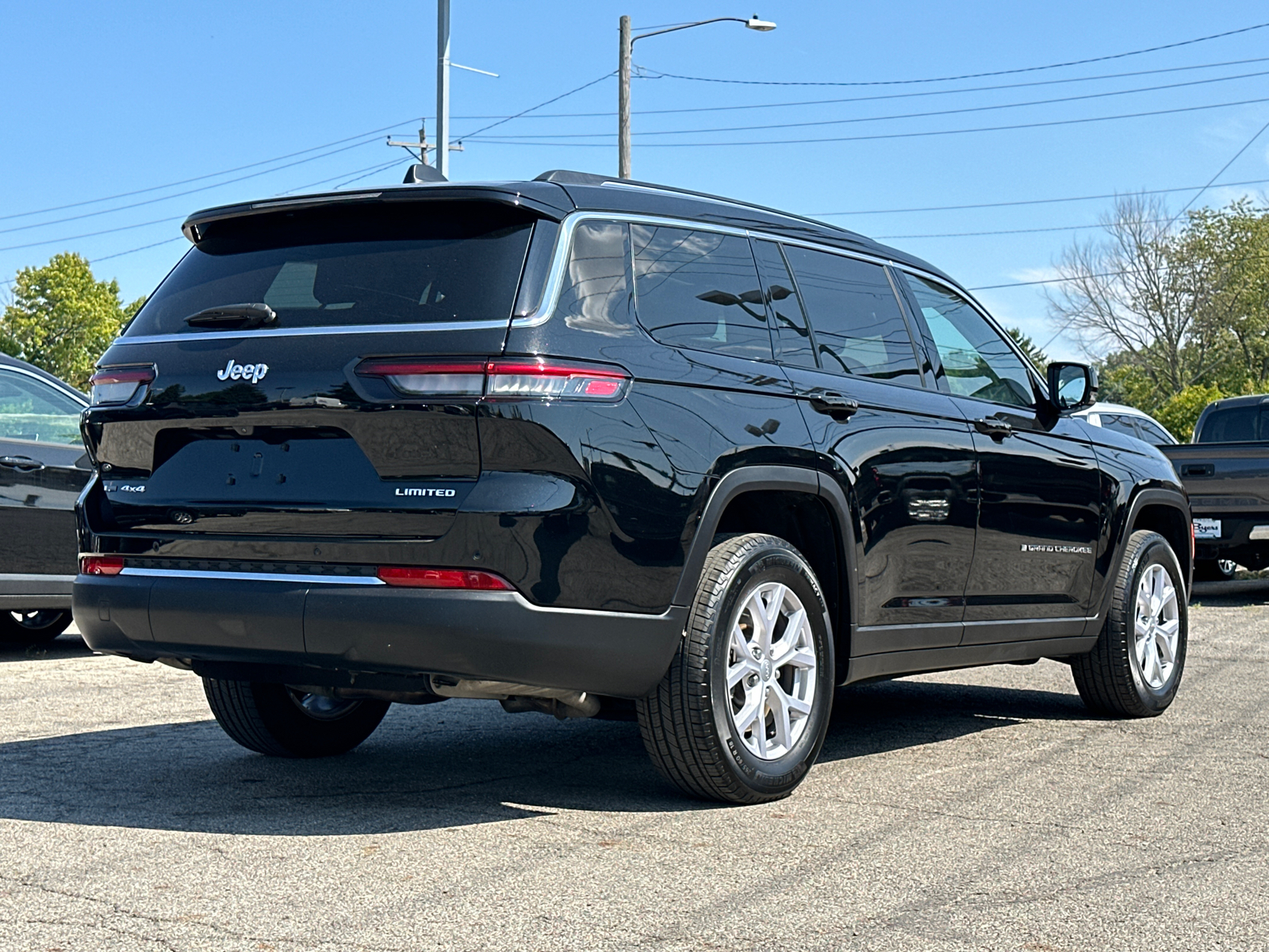 2022 Jeep Grand Cherokee L Limited 3