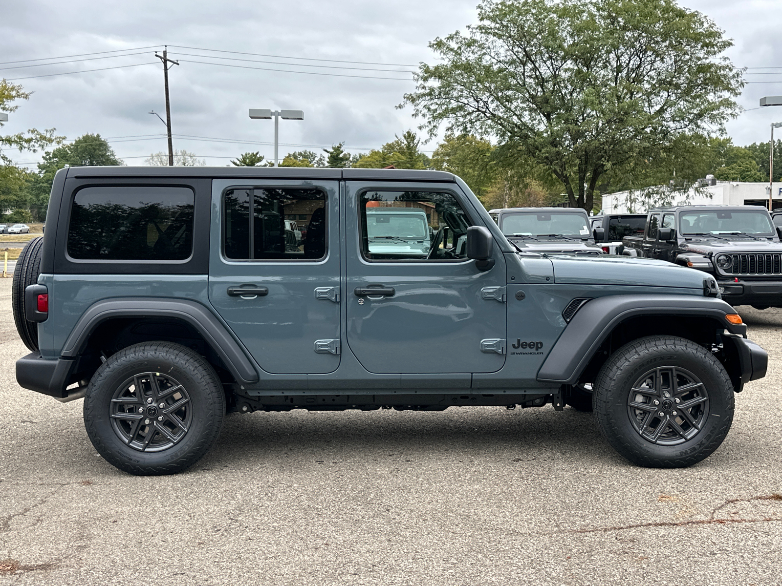 2024 Jeep Wrangler Sport S 2