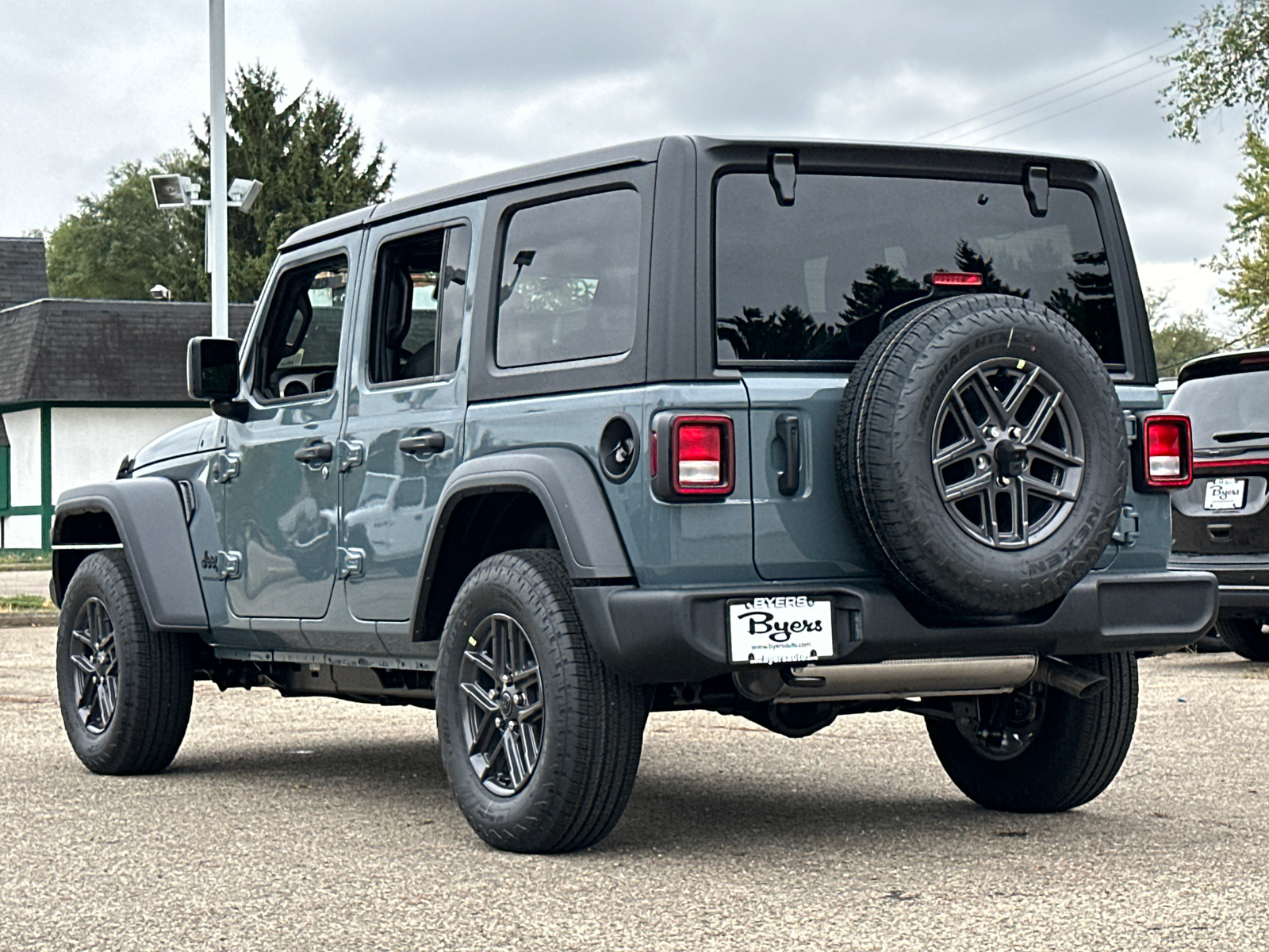 2024 Jeep Wrangler Sport S 4