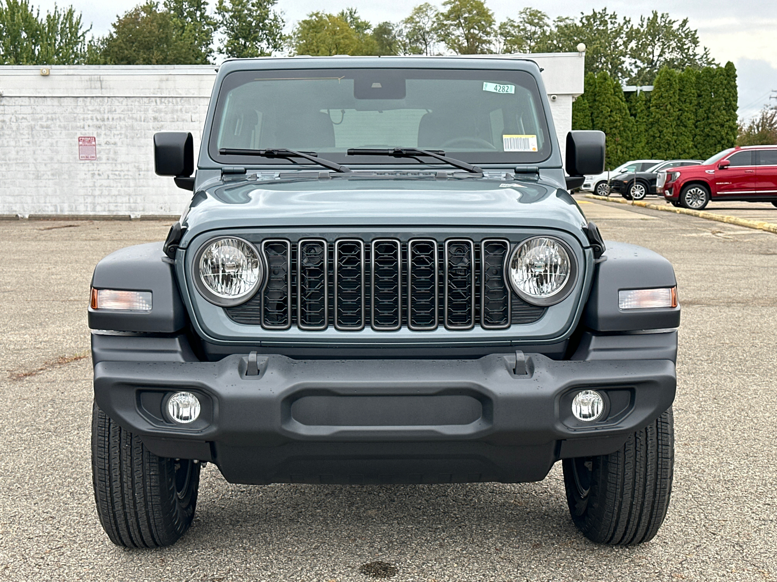 2024 Jeep Wrangler Sport S 32