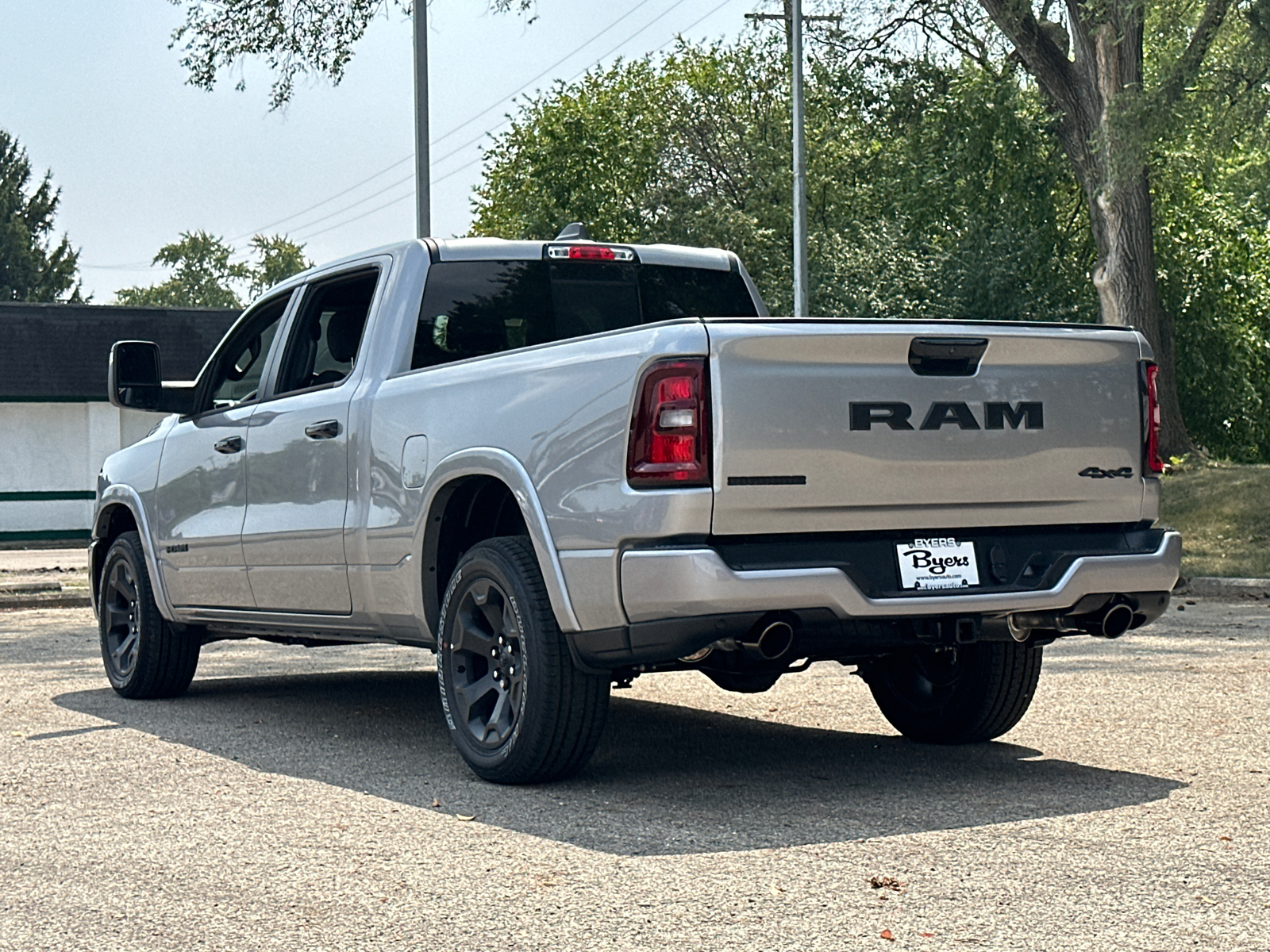 2025 Ram 1500 Big Horn/Lone Star 4