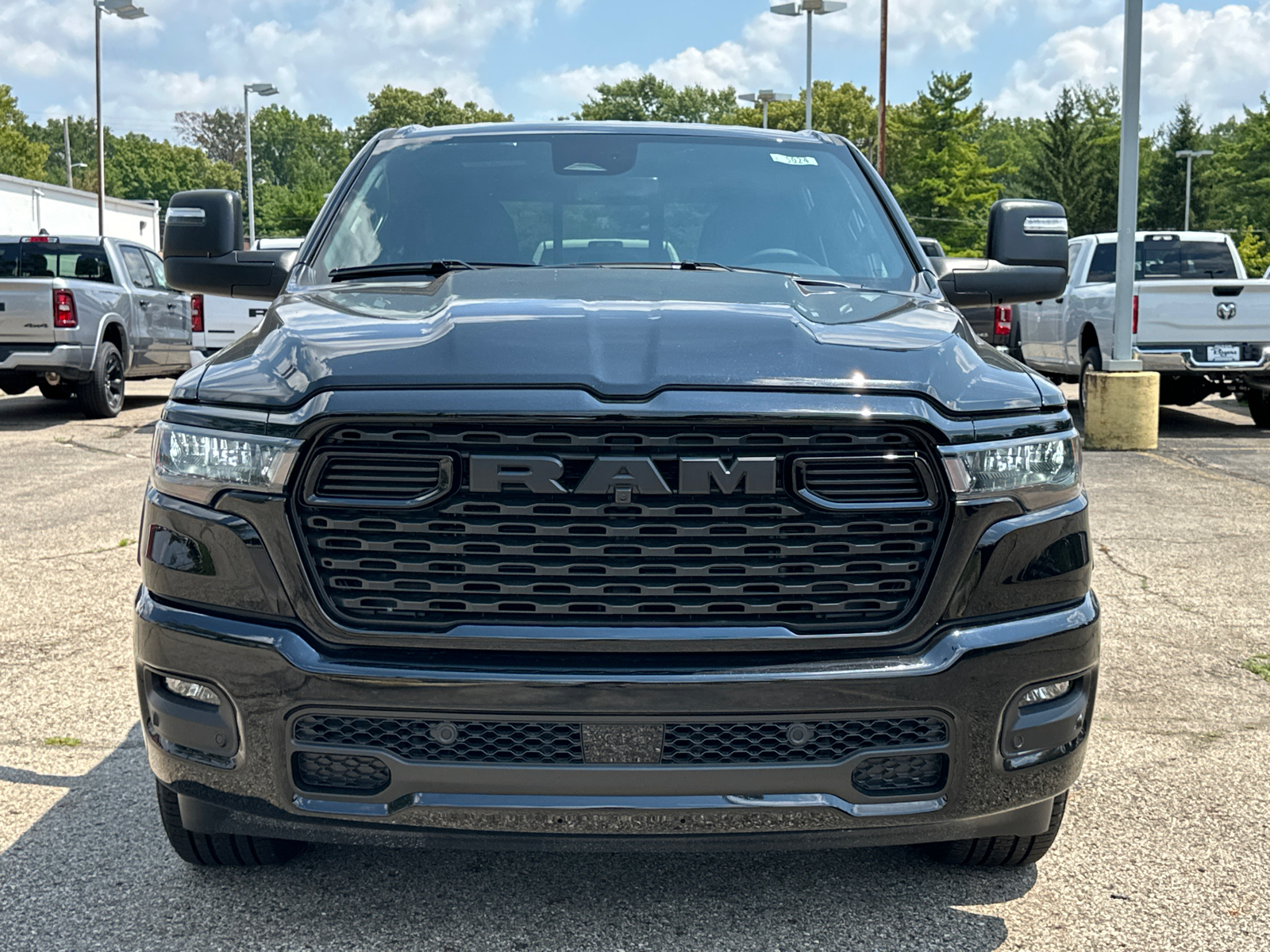 2025 Ram 1500 Big Horn/Lone Star 34