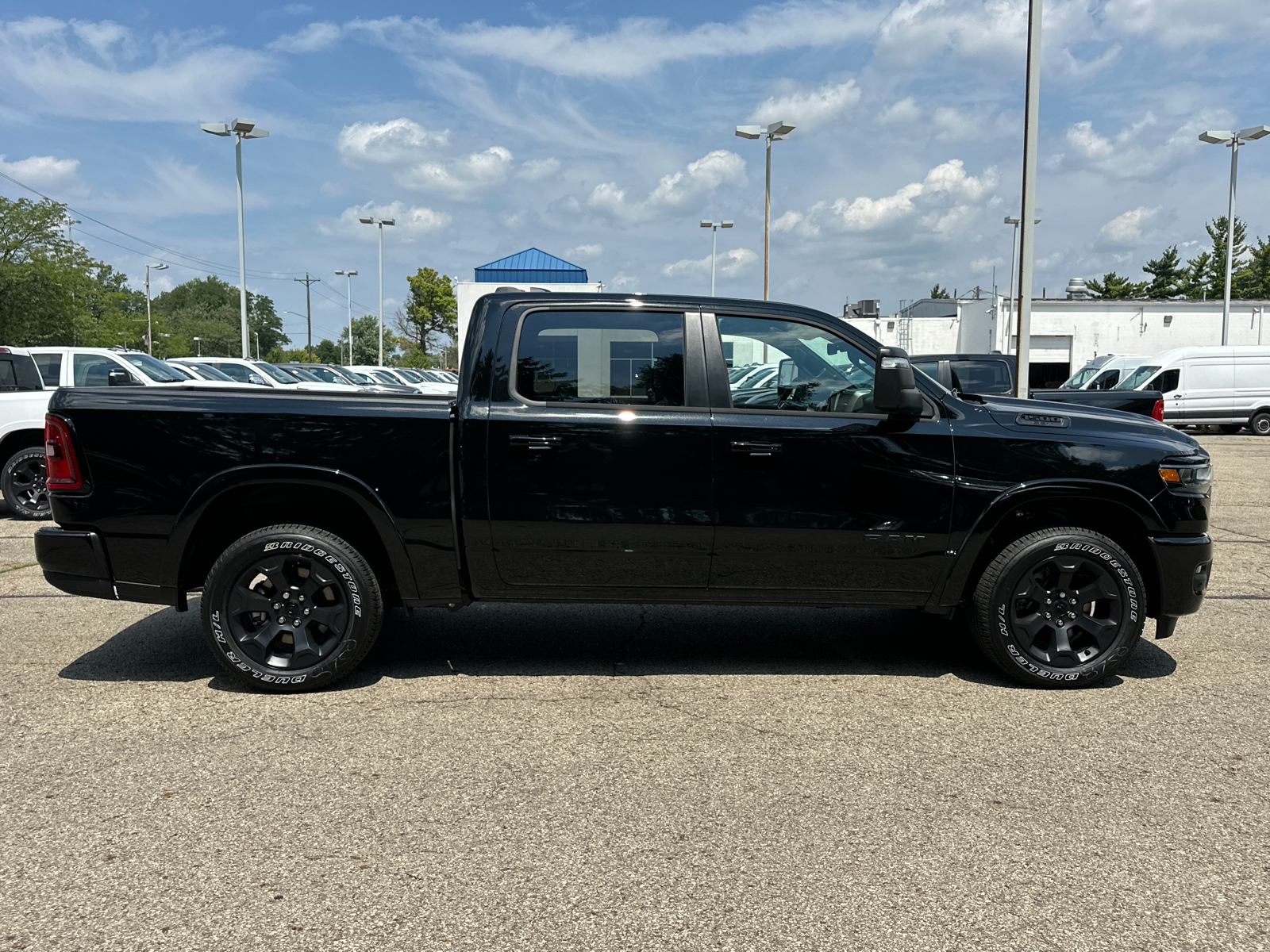 2025 Ram 1500 Big Horn/Lone Star 2