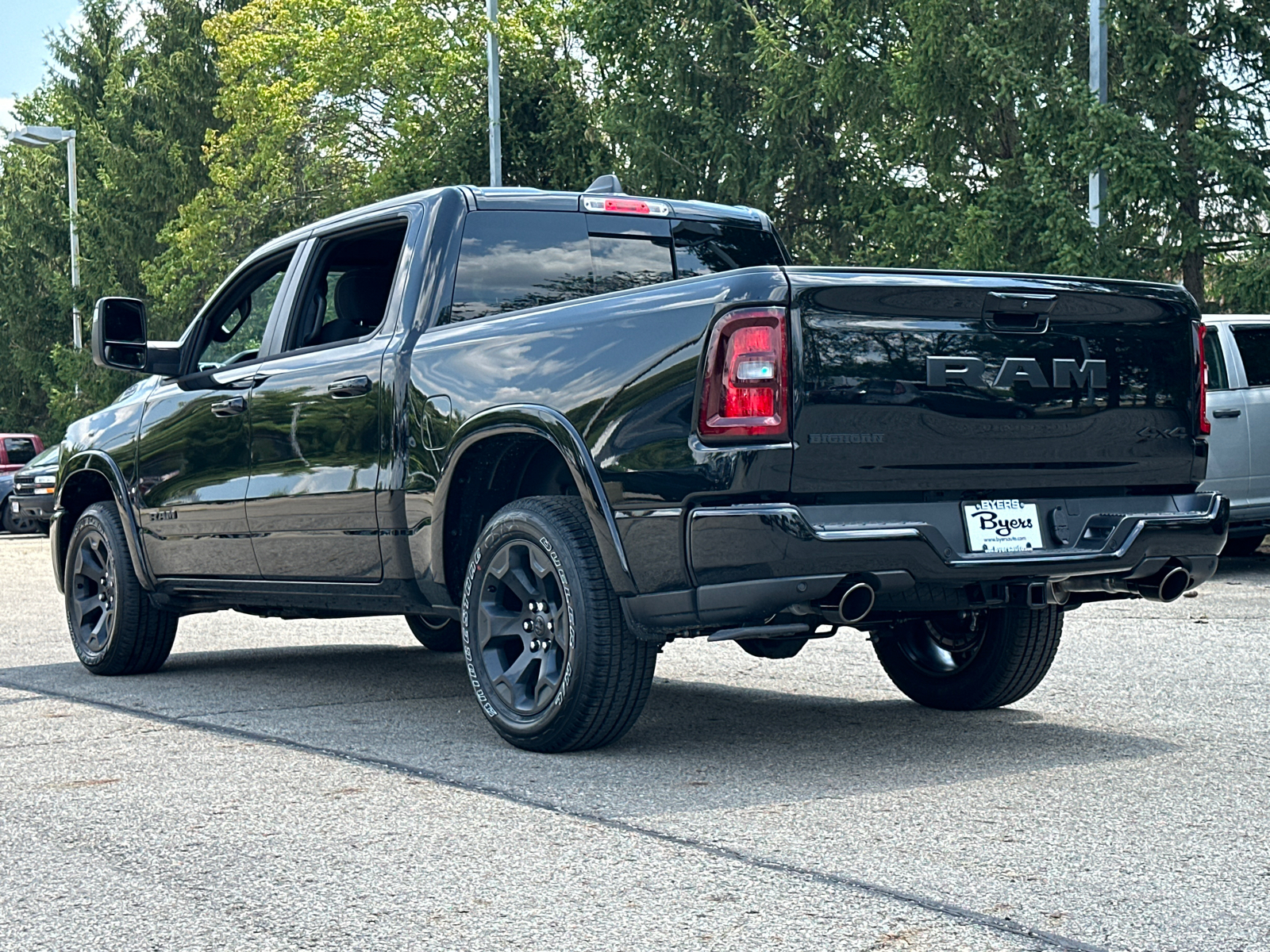 2025 Ram 1500 Big Horn/Lone Star 4